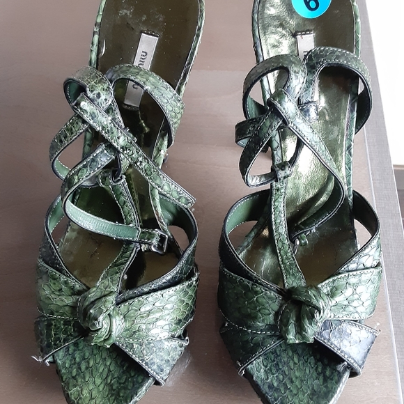 Evening sandals - Picture 1 of 4